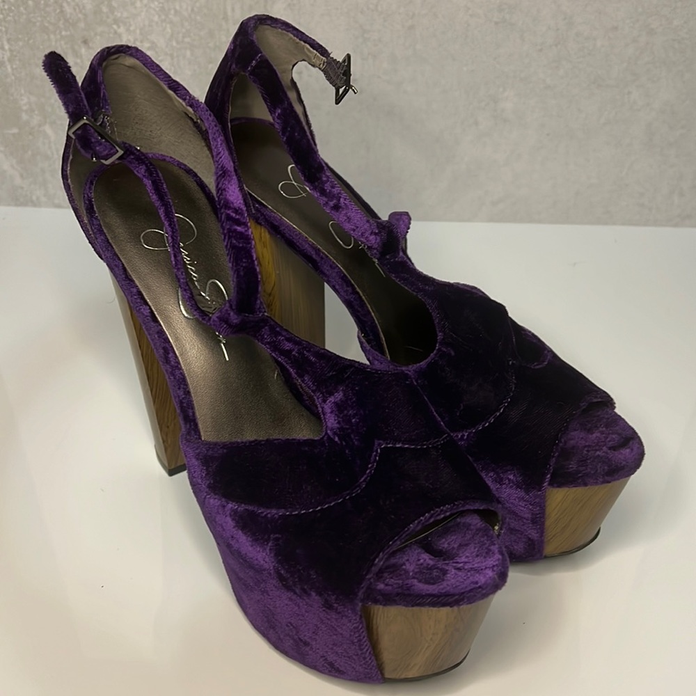 Jessica Simpson Dany Purple Velvet Platform Heels size 8